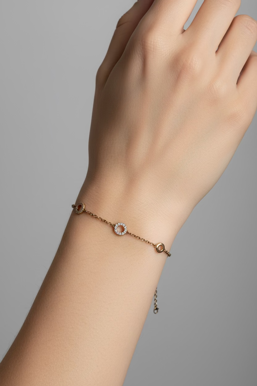 Infinite glow diamond bracelet